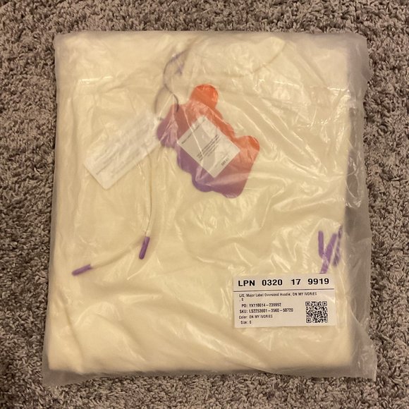 Major Label Oversized Hoodie - S - On My Ivories - NEW! - Picture 7 of 8